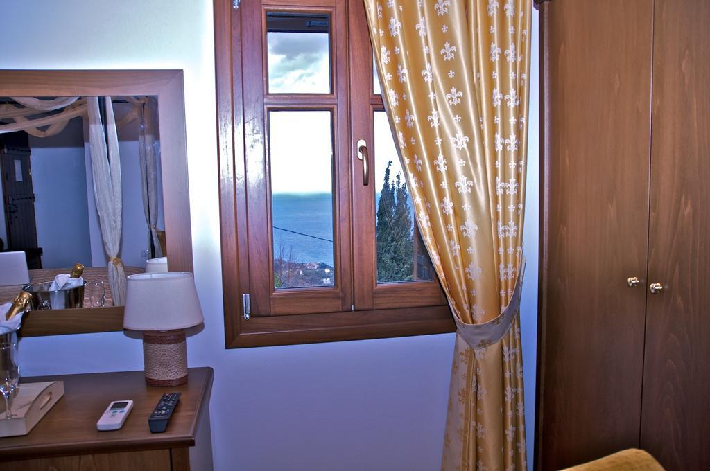 Archontiko Papoutsi Daire Mourésion Oda fotoğraf